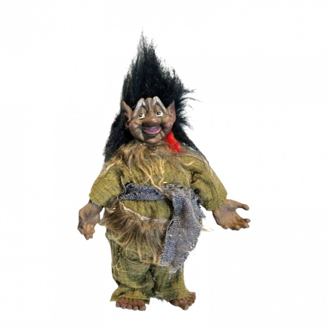 Figurina Halloween, troll cu parul negru, 25 cm